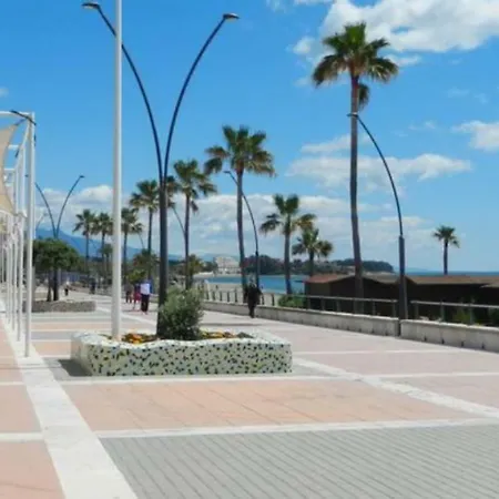 Estepona Port Exterior foto